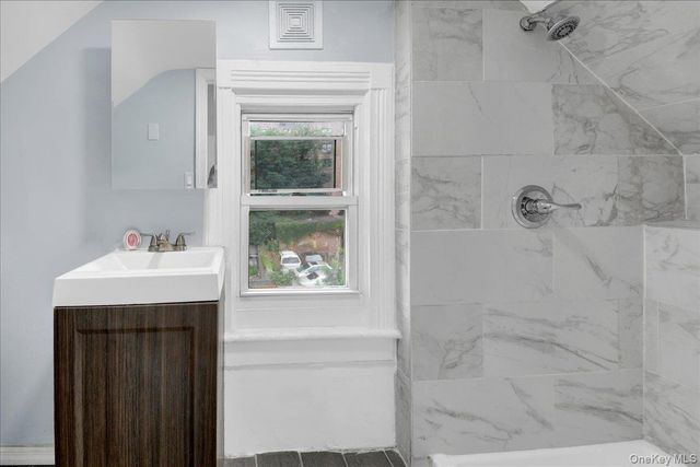 2639 Decatur Avenue, Bronx, NY 10458