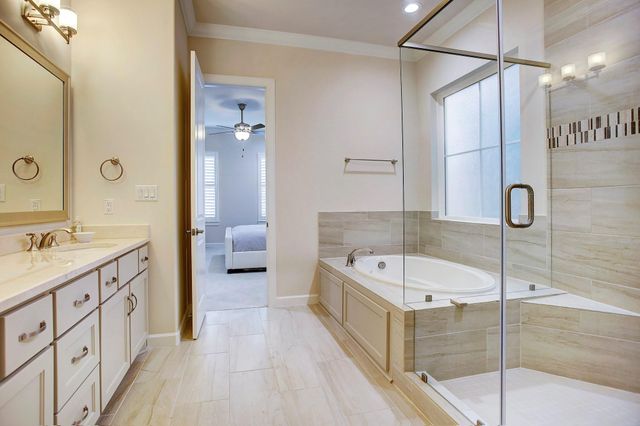 839 Dunleigh Meadows Lane, Houston, TX 77055