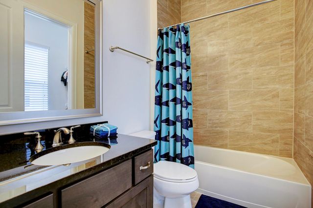 839 Dunleigh Meadows Lane, Houston, TX 77055