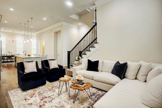 839 Dunleigh Meadows Lane, Houston, TX 77055