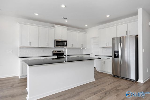 81 Wilcot Road, Meridianville, AL 35759