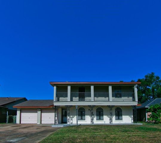 8435 Sterlingshire Street, Houston, TX 77078
