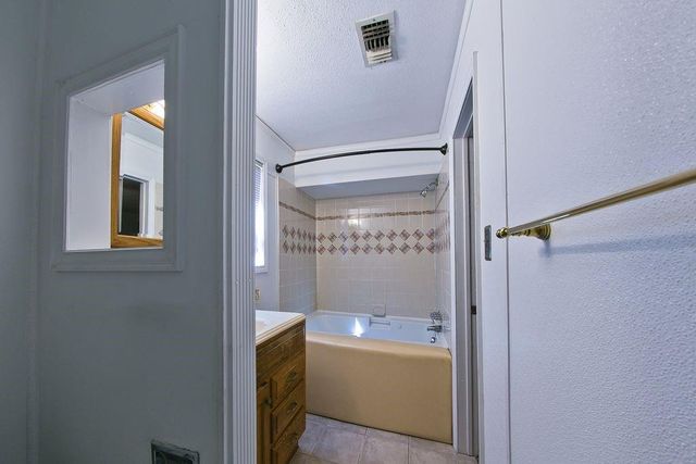 8435 Sterlingshire Street, Houston, TX 77078