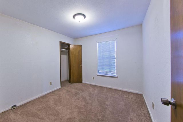 8435 Sterlingshire Street, Houston, TX 77078