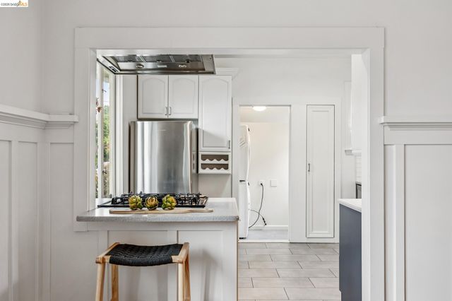 4720 Salem St, Emeryville, CA 94608