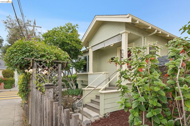 4720 Salem St, Emeryville, CA 94608