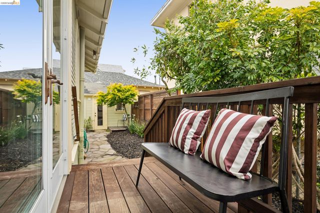 4720 Salem St, Emeryville, CA 94608
