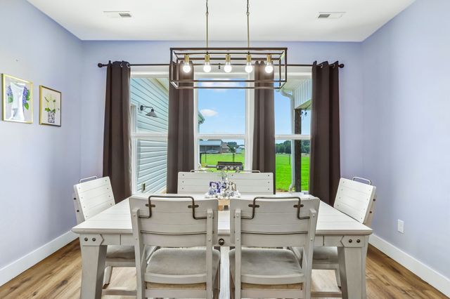 426 Maple Bend Rd, Winchester, TN 37398
