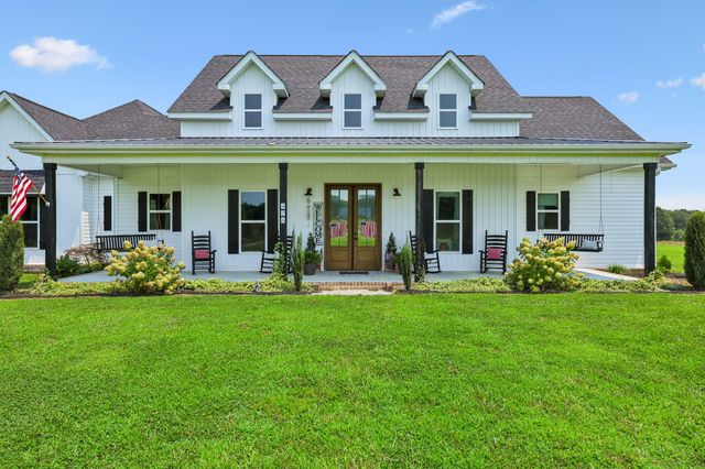 426 Maple Bend Rd, Winchester, TN 37398