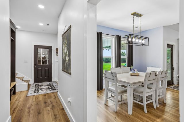 426 Maple Bend Rd, Winchester, TN 37398