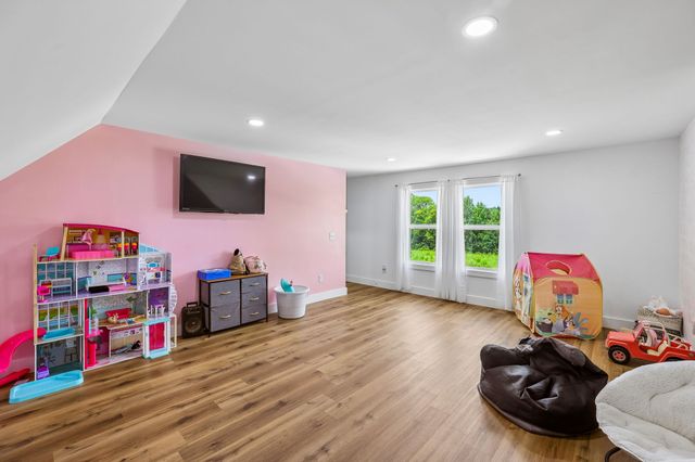 426 Maple Bend Rd, Winchester, TN 37398