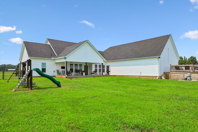 426 Maple Bend Rd, Winchester, TN 37398