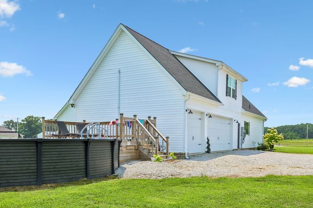 426 Maple Bend Rd, Winchester, TN 37398