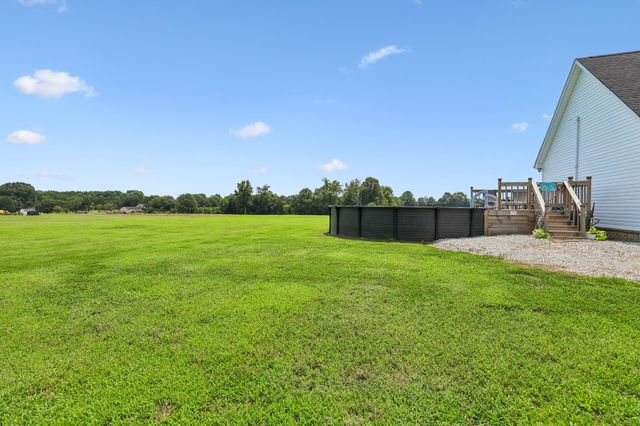 426 Maple Bend Rd, Winchester, TN 37398