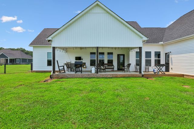 426 Maple Bend Rd, Winchester, TN 37398