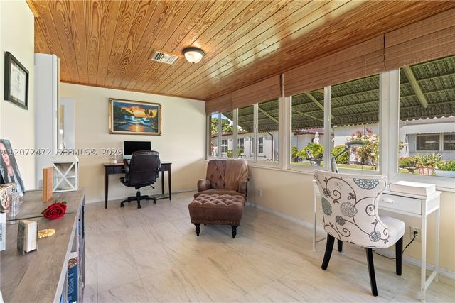 5713 NW 68th Ter, Tamarac, FL 33321