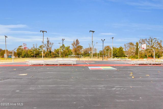 1226 Cedar Street, New Bern, NC 28560