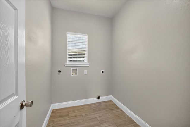 3205 Bois D Arc Street, Greenville, TX 75401