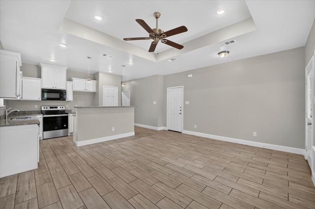 3205 Bois D Arc Street, Greenville, TX 75401