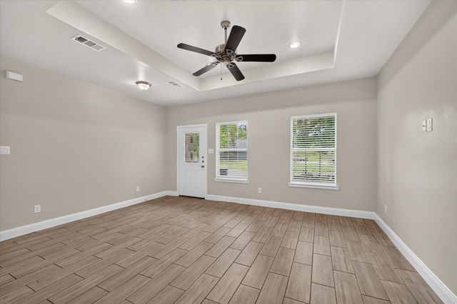 3205 Bois D Arc Street, Greenville, TX 75401