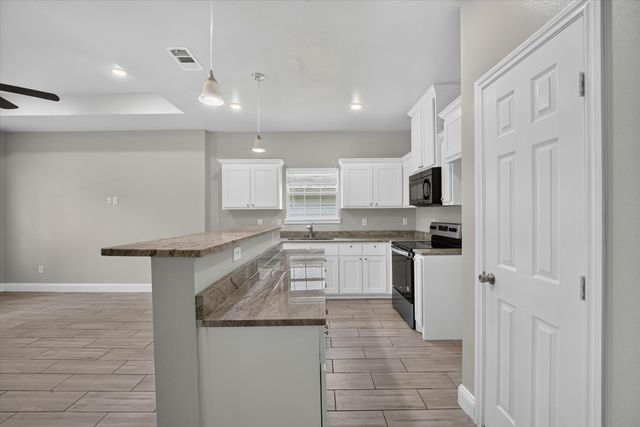 3205 Bois D Arc Street, Greenville, TX 75401