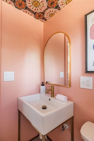 1615 Stokes Avenue SW, Atlanta, GA 30310