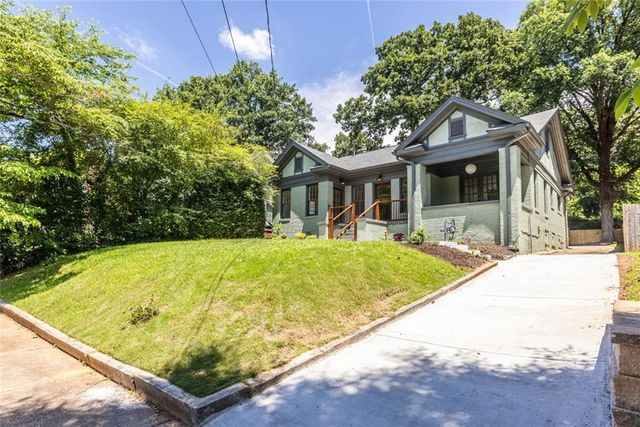 1615 Stokes Avenue SW, Atlanta, GA 30310