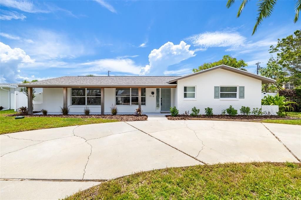 710 59TH AVENUE, St Pete Beach, FL 33706