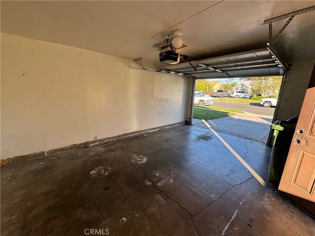 7943 Lasaine Avenue, Northridge, CA 91325