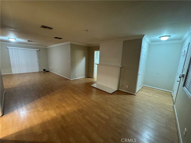 7943 Lasaine Avenue, Northridge, CA 91325