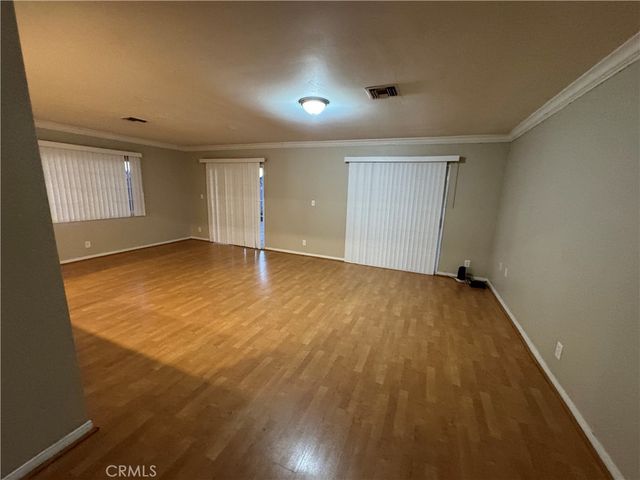 7943 Lasaine Avenue, Northridge, CA 91325