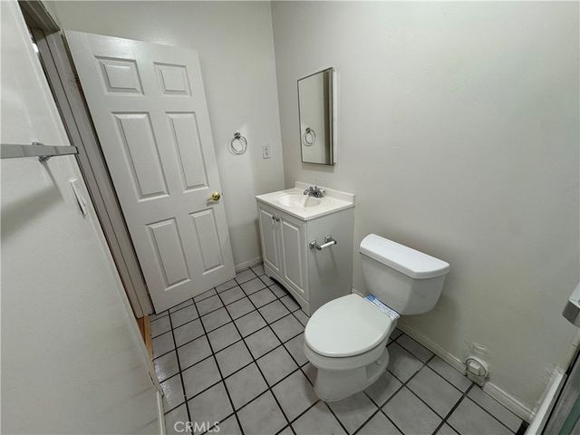 7943 Lasaine Avenue, Northridge, CA 91325