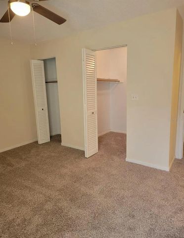 100 E KENTUCKY AVE 103D, Deland, FL 32724