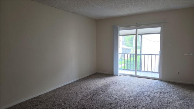 100 E KENTUCKY AVE 103D, Deland, FL 32724