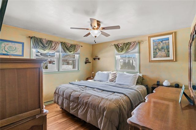 78 Villa Avenue, Cranston, RI 02905