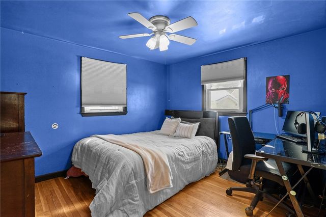 78 Villa Avenue, Cranston, RI 02905