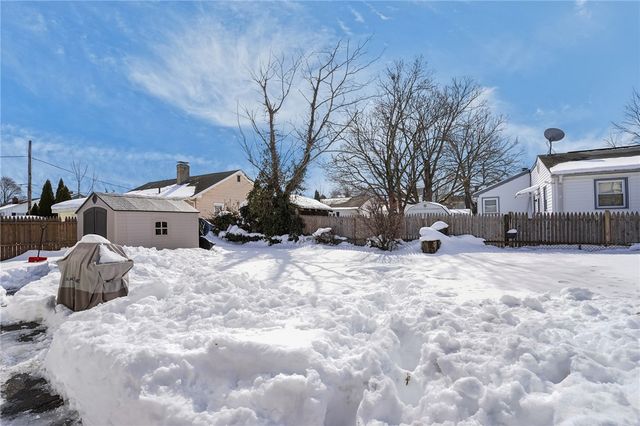 78 Villa Avenue, Cranston, RI 02905