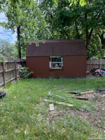 139 Bobolink, New Braunfels, TX 78130