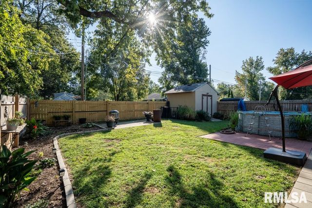 516 S 8TH Street, Herrin, IL 62948