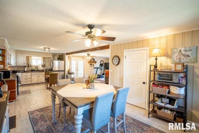 516 S 8TH Street, Herrin, IL 62948