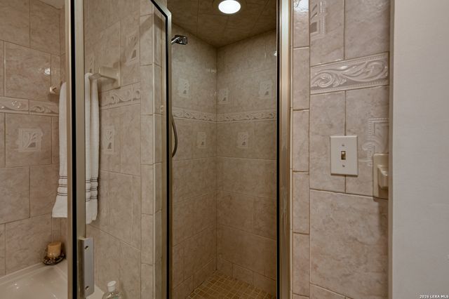 7701 Wurzbach Rd Apt 1402, San Antonio, TX 78229