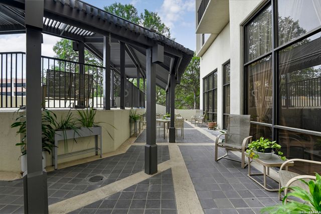 7701 Wurzbach Rd Apt 1402, San Antonio, TX 78229