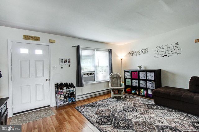 604 MORRIS RD, East Greenville, PA 18041