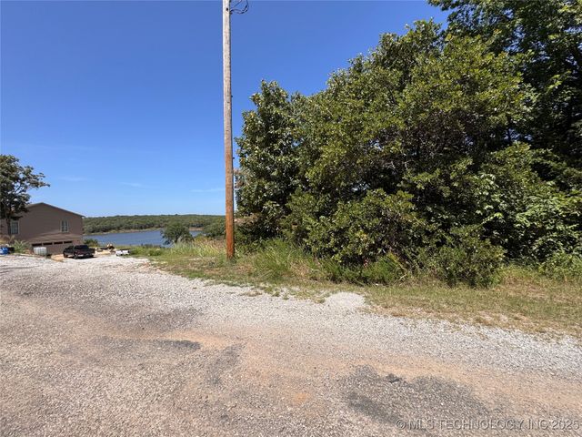 20 Juanita Drive, Sand Springs, OK 74063