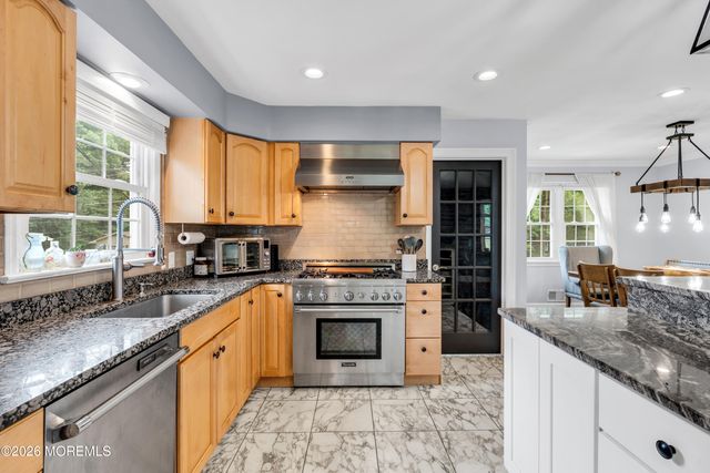 40 Princeton Street, Red Bank, NJ 07701