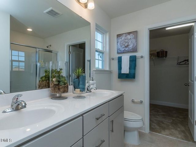 1508 Briar Brook Lane, Zebulon, NC 27597