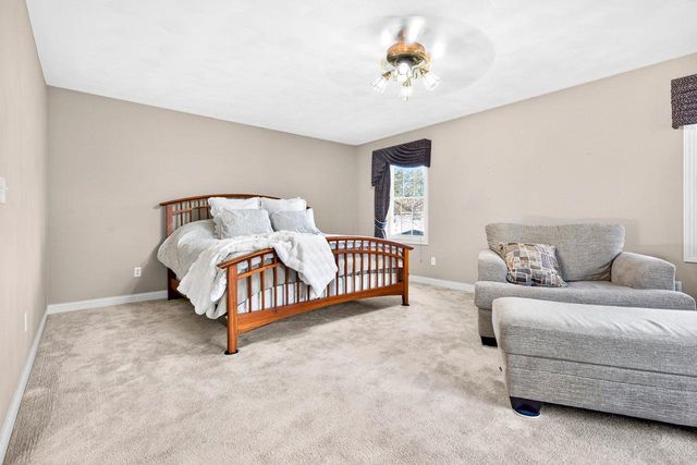 4120 N WINDCROSS DRIVE, Appleton, WI 54913
