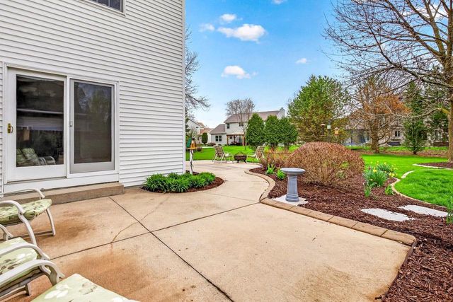 4120 N WINDCROSS DRIVE, Appleton, WI 54913