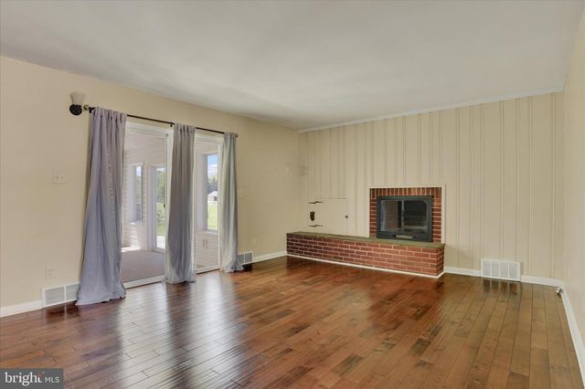 2179 YALE AVE, Camp Hill, PA 17011