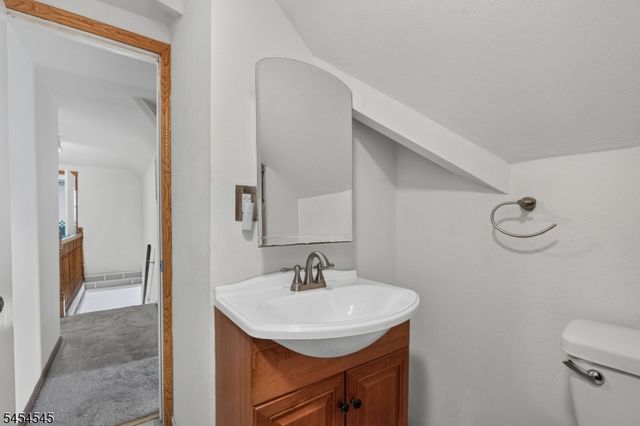 17 Joanna Pl, Woodbridge Twp., NJ 07067